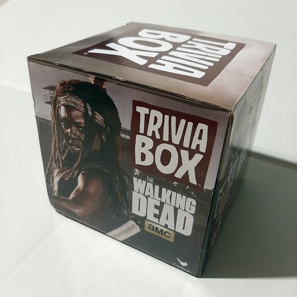 AMC The Walking Dead TV show trivia box card game for 2-6 players for 12 yrs + - Picture 4 of 9